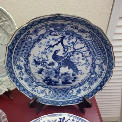 16 Piece China Lot