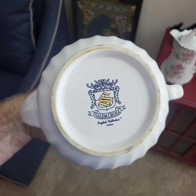 16 Piece China Lot
