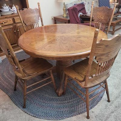 Dinner Table With 4 Chairs