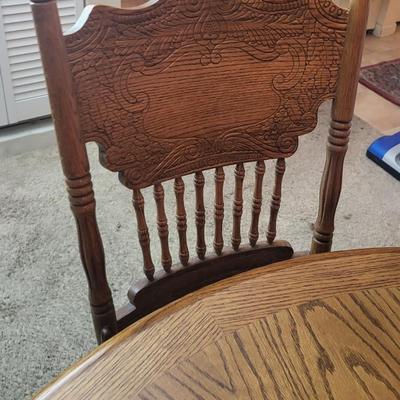 Dinner Table With 4 Chairs