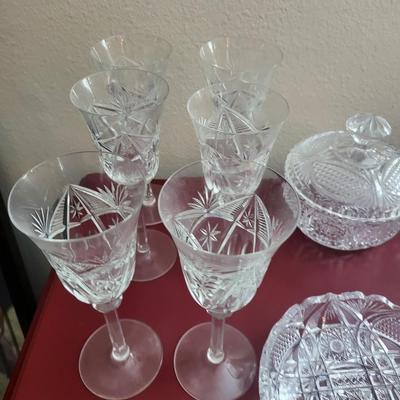 18 Piece Crystal Lot