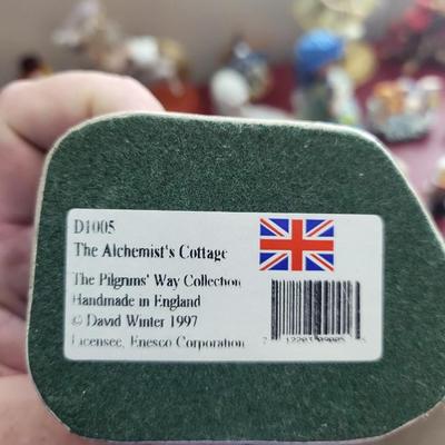 32 Collectable Lot
