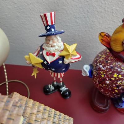 32 Collectable Lot