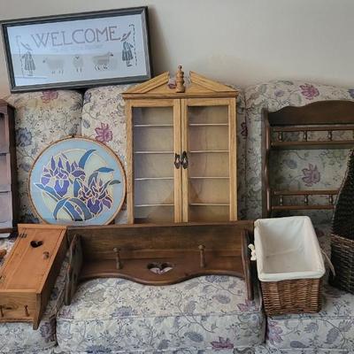 Small Wood Decor Lot