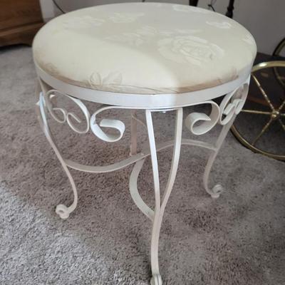 Makeup Stool