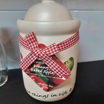 Anchor Hocking Bubble glass Milk glass bowl, placemats, salt & pepper shakers and other Kitchen items