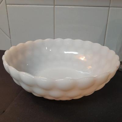 Anchor Hocking Bubble glass Milk glass bowl, placemats, salt & pepper shakers and other Kitchen items