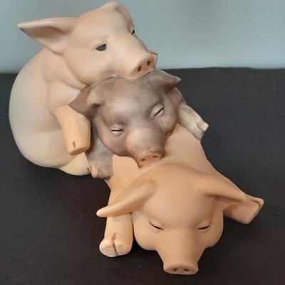 Pig salt and pepper shakers, porcelain pig figure, and Enesco Three sleeping pigs