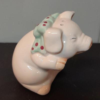 Pig salt and pepper shakers, porcelain pig figure, and Enesco Three sleeping pigs