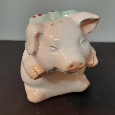 Pig salt and pepper shakers, porcelain pig figure, and Enesco Three sleeping pigs