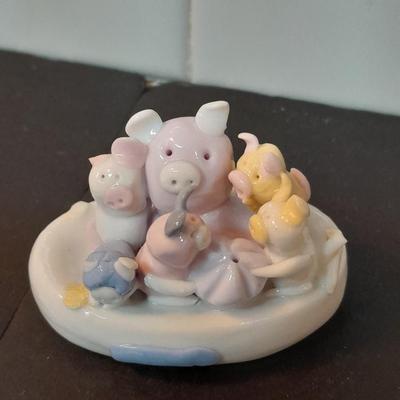 Pig salt and pepper shakers, porcelain pig figure, and Enesco Three sleeping pigs