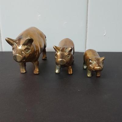 Three little Brass Pigs