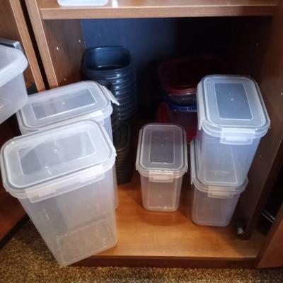 STORAGE CONTAINERS WITH LIDS