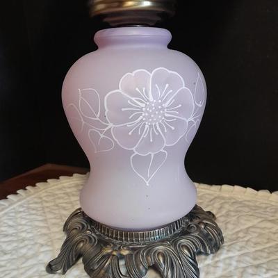 Vintage 21"" Parlor Hurricane table Lamp 3 Way Frosted White flower Shabby Chic 1 of 2