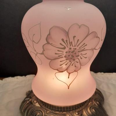 Vintage 21"" Parlor Hurricane table Lamp 3 Way Frosted White Roses Shabby Chic 2 of 2