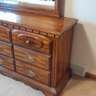 9 drawer Twin Oak Furniture Dresser with Mirror