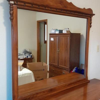 9 drawer Twin Oak Furniture Dresser with Mirror