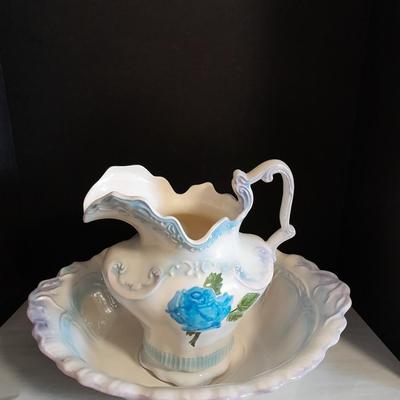 Vintage Atner's Pottery signed wash basin and Pitcher.