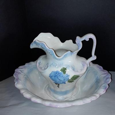 Vintage Atner's Pottery signed wash basin and Pitcher.