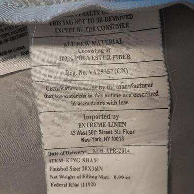 JC Penny's King-sized reversable Comforter with pillows and Bed skirt 7 pieces