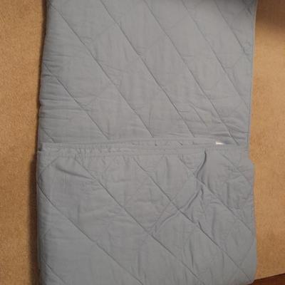 JC Penny Home Collection Polyester Bedding Comforter with pillowcases