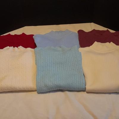 Women's long-Sleeved tops / sweaters size XL & L