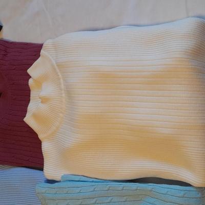 Women's long-Sleeved tops / sweaters size XL & L