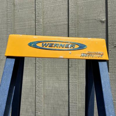 WERNER ~ Contractorâ€™s Jobstation ~ 5â€™ Fiberglass Ladder