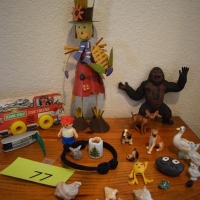 Lot of toys & misc