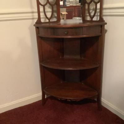 Lot 528 Antique Mahogany Mirrored Back Chippendale Style Corner Shelf