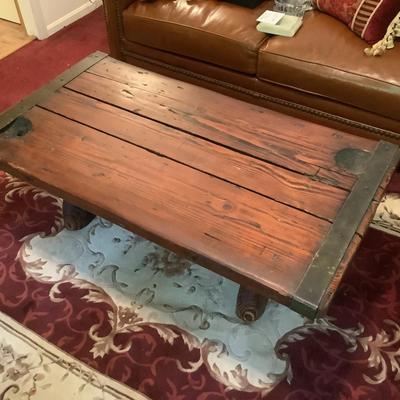 Lot 537  Antique Ship Hatch Table - Plaque reads: Hatch cover from USS Mazuma 1942-1976 ADYâ€™s Studio, Baltimore MD