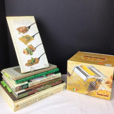 525 Atlas Pasta Maker & Assorted Italian Cookbooks
