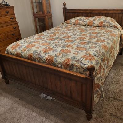 Queen Bed With Linen and Mattresses