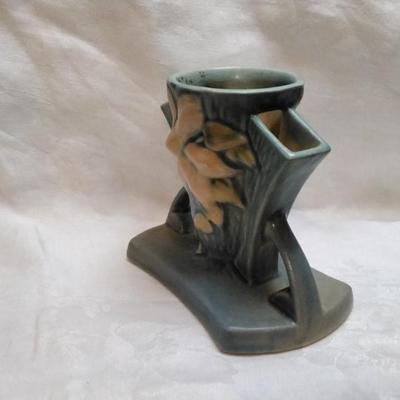 Vintage Roseville Pottery Blue Clematis Triple Vase - #192-5 Circa 1940's