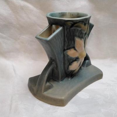 Vintage Roseville Pottery Blue Clematis Triple Vase - #192-5 Circa 1940's