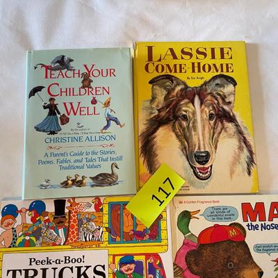 Lot of 4 kids books