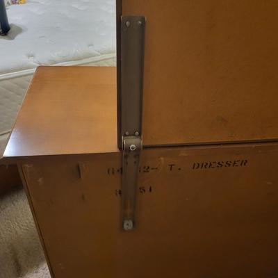 10 Drawer Cabinet with Mirror