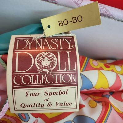 8 Doll Collectable Lot
