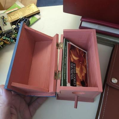 Book/Album Lot