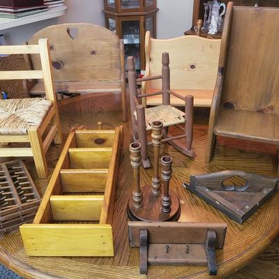 11 Piece Wood Lot