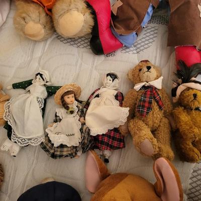 23 Doll Lot