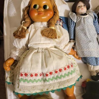 12 Doll Lot