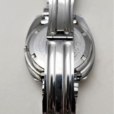 Lot #62  Two Vintage Men's Watches - one a SEIKO Automatic (good working condition)