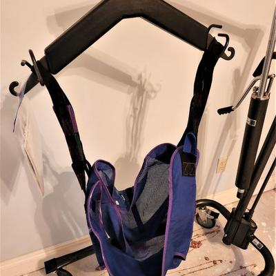 Lot #71   DRIVE Patient Lift - Like new