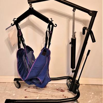 Lot #71   DRIVE Patient Lift - Like new
