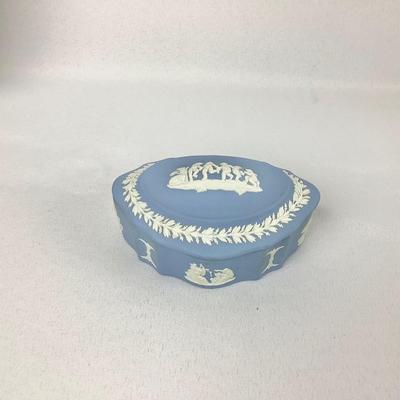 Lot 542  WEDGWOOD, Signed 1999 â€œ The Dancing Hours Collection â€œ Ivy Garland â€œ  #49, Oval Trinket Box, Tall Vase