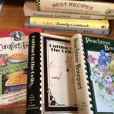 606 Comfort Foods & Regional Spiral Bound Cookbooks