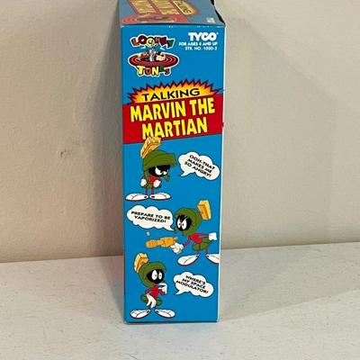 TYCO ~ Looney Tunes ~ Talking Marvin The Martian