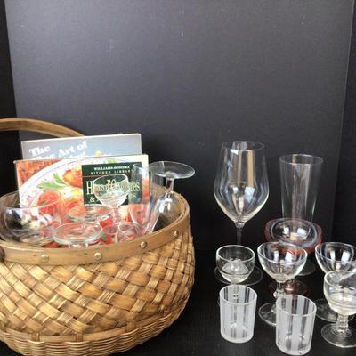 610 Basket of Assorted Barware