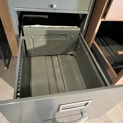 Green 4 Drawer File cabinet